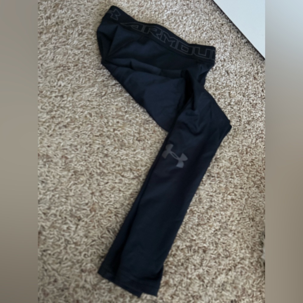 EUC Men’s Under Armour Compression ColdGear Leggings